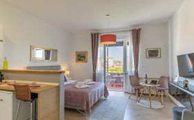 Polai Panorama Apartments With Free Parking